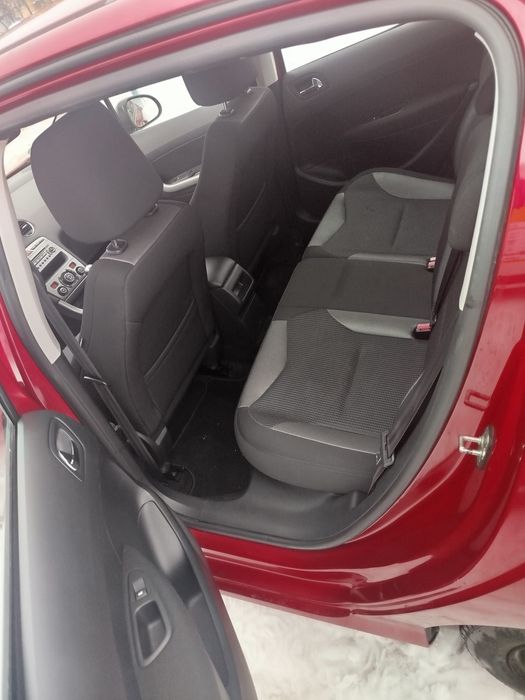 Peugeot 308, 1,6 benzyna Super Stan z Niemiec