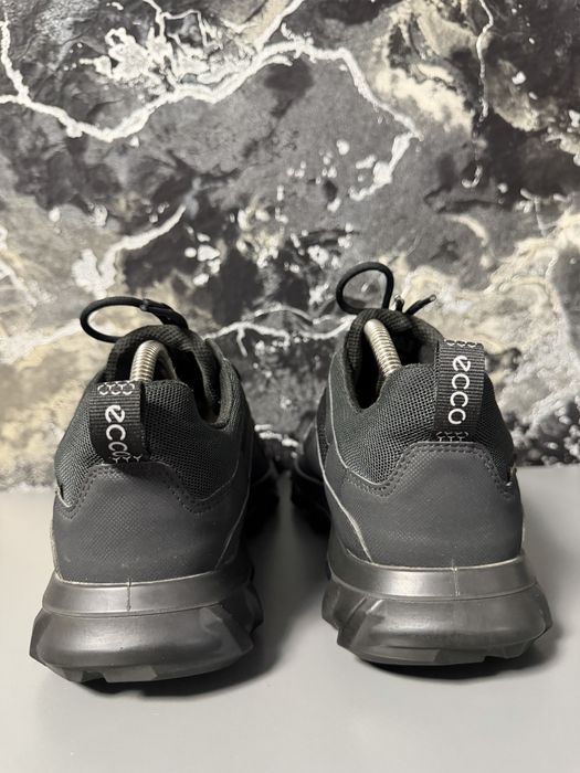 Кросівки чоловічі Ecco MX Gore-Tex 42р