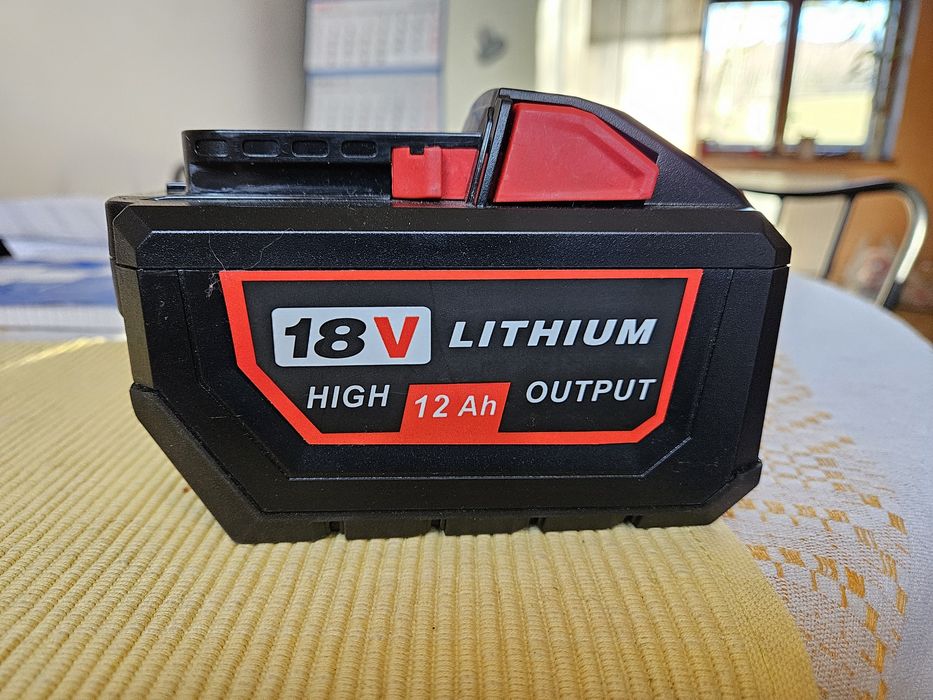 Akumulator bateria Milwaukee M18   15.0Ah 12.0Ah