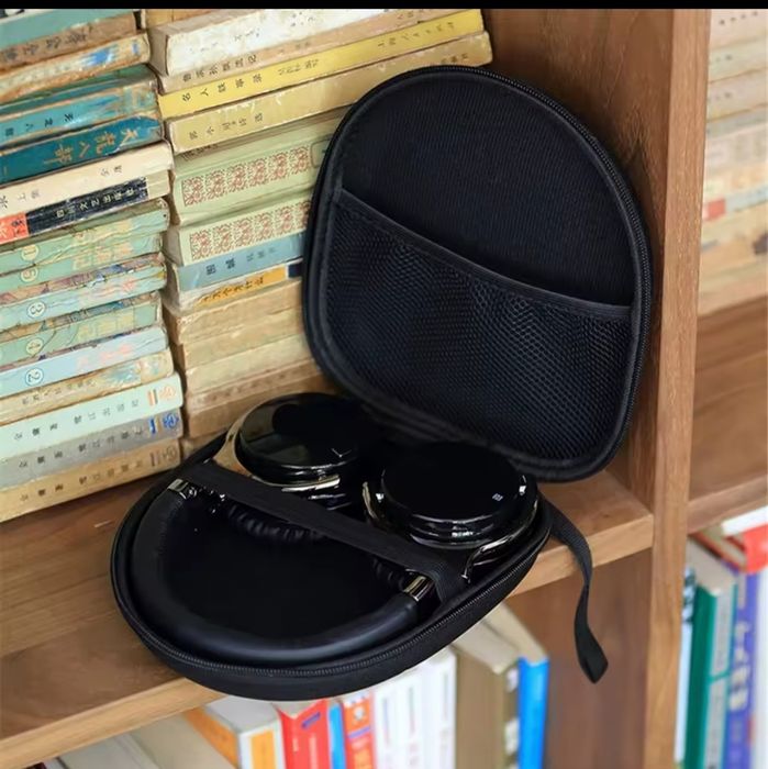 Продам чохол , чехол для великих навушників