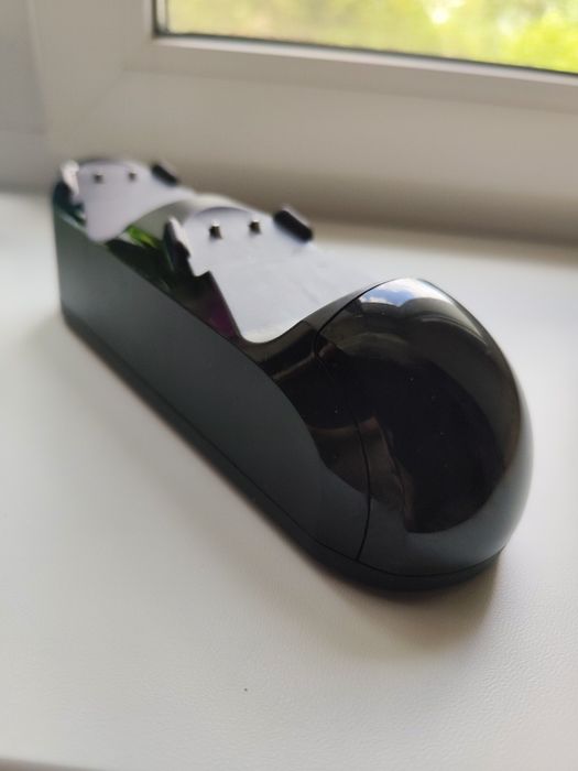 Док станция для геймпадом Xbox