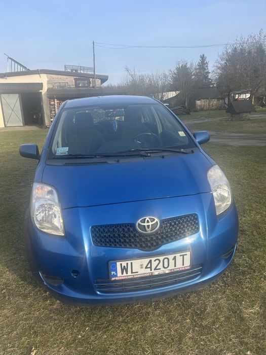 Sprzedam  Toyota Yaris 2006 rok