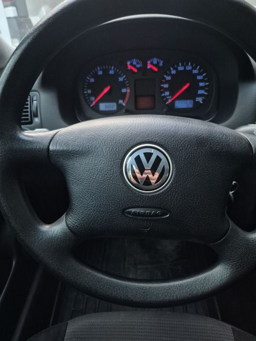 Volkswagen Golf 4  1.4