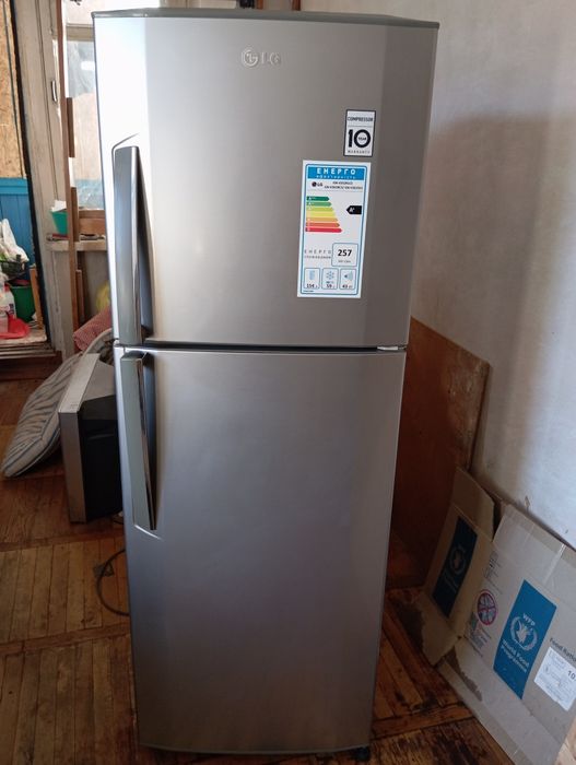 Продам холодильник LG б/у
