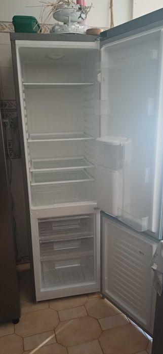 Frigorífico combinado jocel