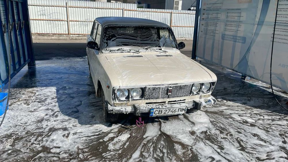 В продажі “Vaz2106”на повному ходу