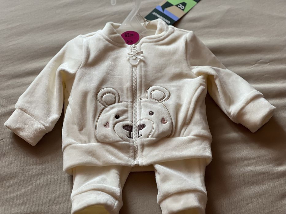 Dresik niemowlęcy rozm.62 Coccodrillo + gratis