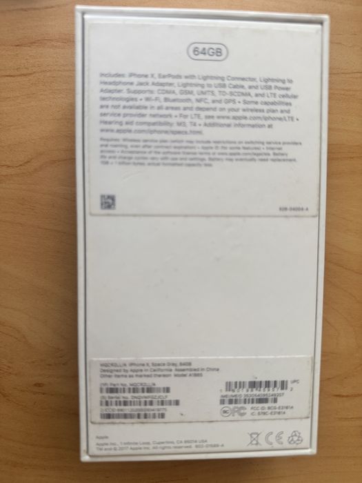 Продам власний iPhone X 64Gb в робочому стані