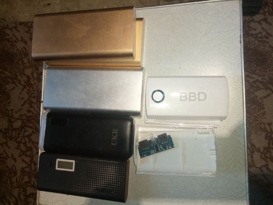 Повербанки разные на востановления,цифровые приборы