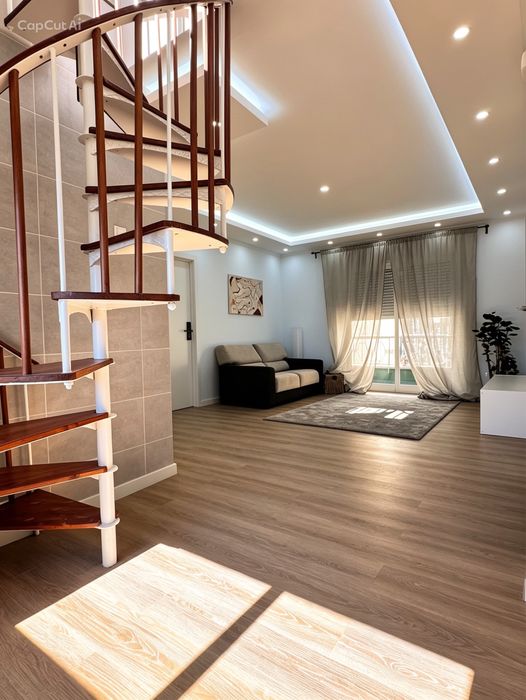 QUARTO C/ 2 VARANDAS | Ocupação individual | 5 min estação | 600€