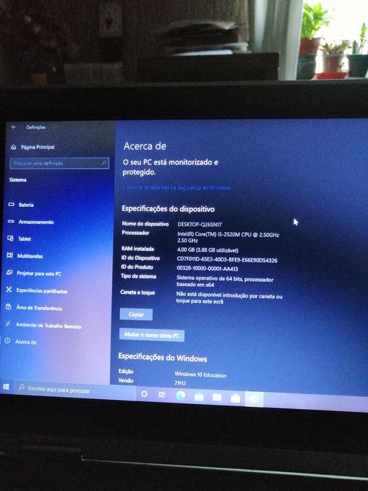 Portátil Dell 14 -Gama Profissional Pentium i5 4GB 160 SSD pc