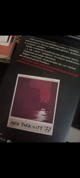 książki Stranger Things Ciemność nad miastem&wszyscy mówią na mnie Max