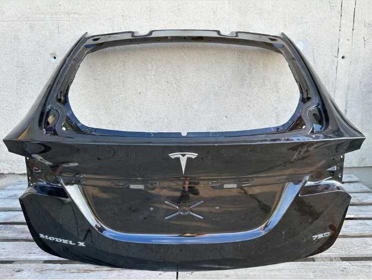 Tesla Model X кришка багажника ляда рест дорест