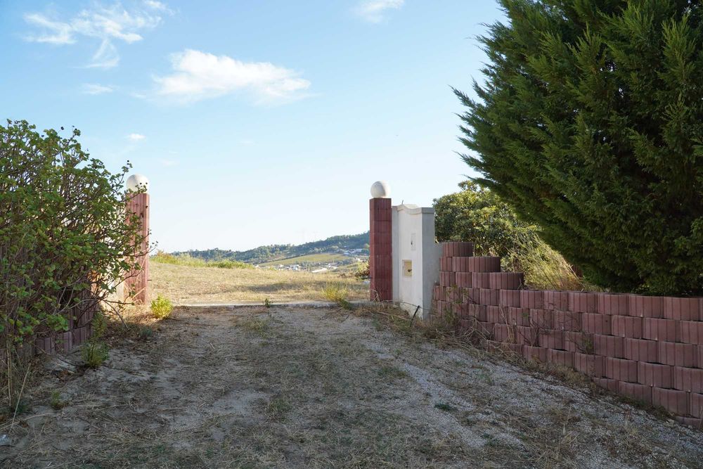 Vende-se lote terreno na Quinta da Aliança - S. João dos Montes