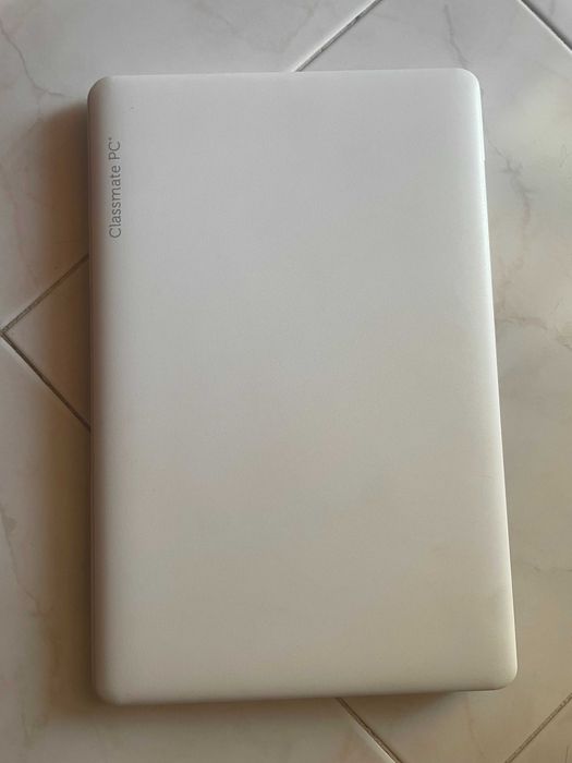 Portátil Classmate Leap T304P – Como Novo (Impecável)