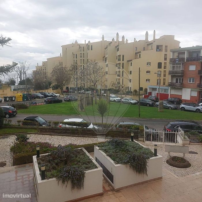 Apartamento T1 para arrendamento