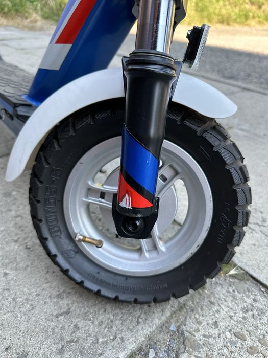 Hulajnoga Elektryczna Aprilia