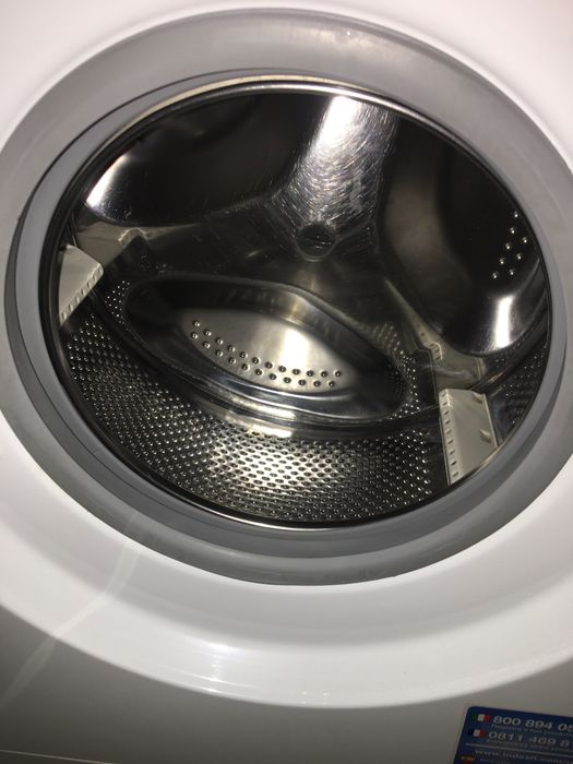Pralka Indesit XWSE61052 uszkodzona