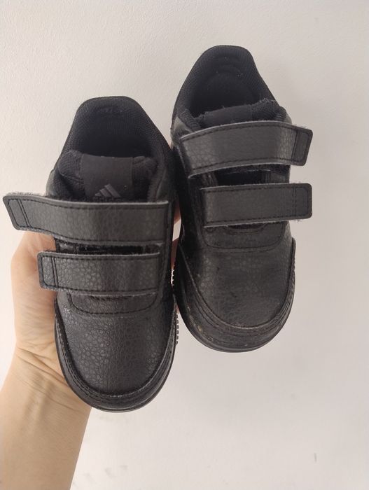 Buty adidas 23 stan bardzo dobry