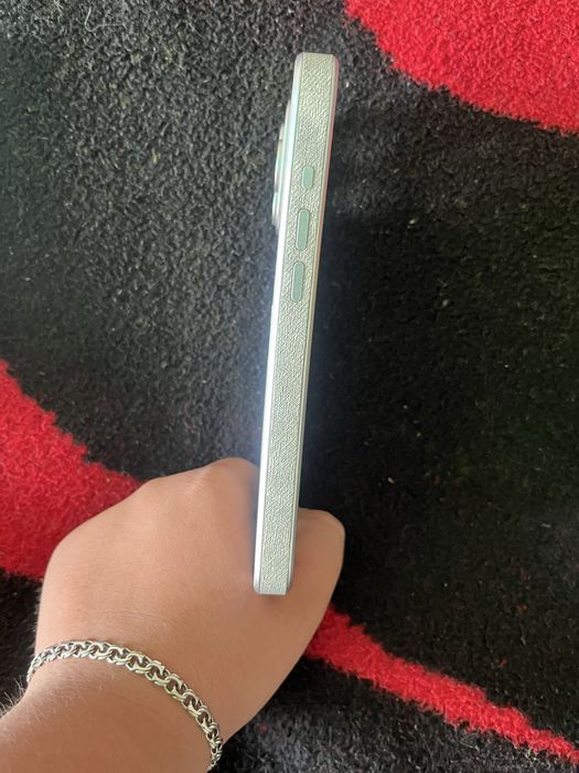 Чехол на Iphone 16 pro max