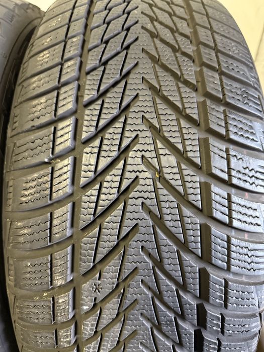 Zimowe opony Good Year 225/50r17 2024r