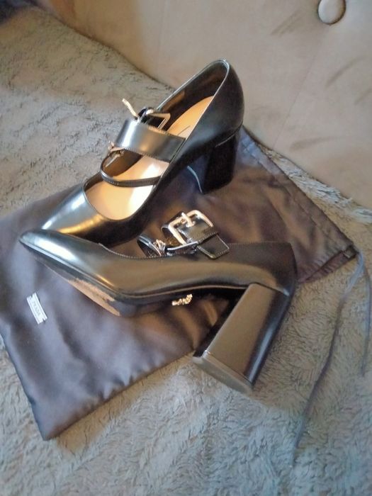 Buty damskie PRADA rozmiar 36.5
