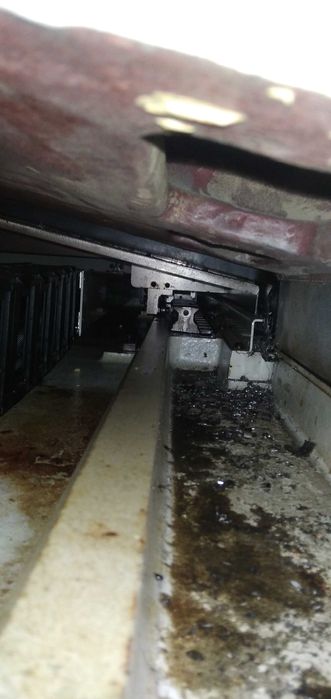 Обробний центр HURCO  VMX42, 2007 рік, дуже хороший стан,