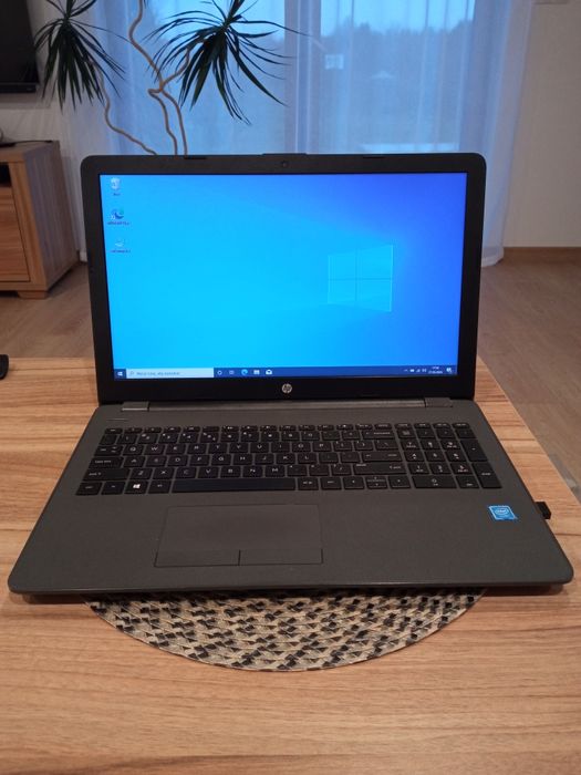 Laptop HP 250 G6 SSD nowa bateria