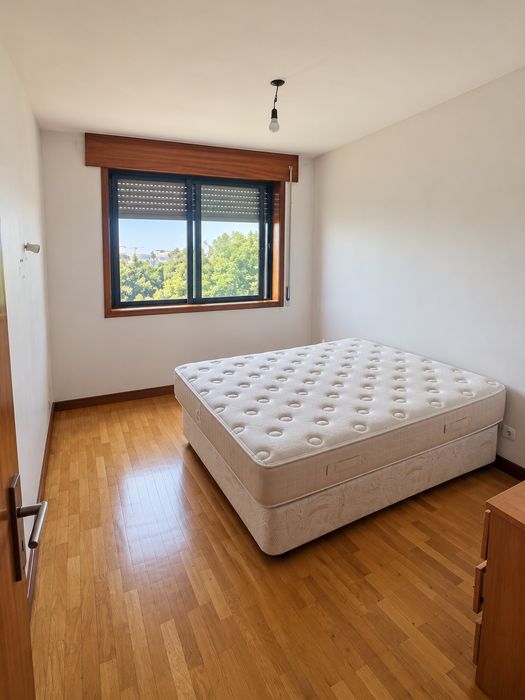 T2 Campo Alegre | Condomínio com jardim, garagem e vigilância