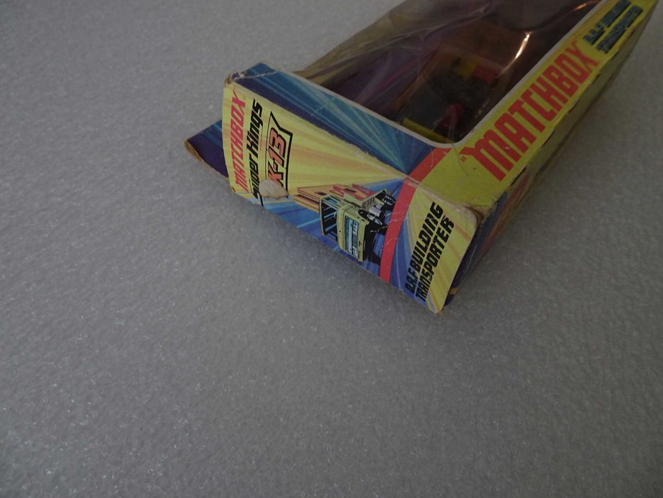 Miniatura Matchbox K-13 Super Kings D.A.F. Building Transporter Pick-
