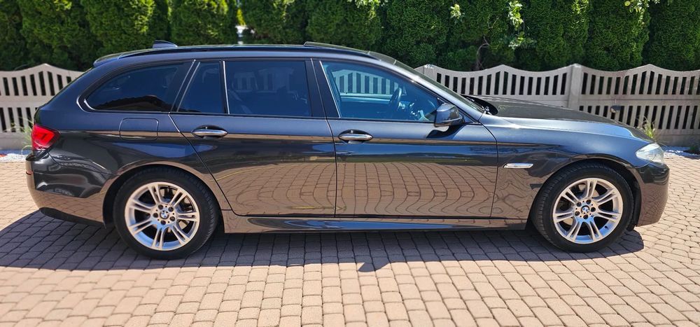 BMW Seria 5 BMW Seria 5 Touring M-Pakiet zewnętrzny i wewnętrzny