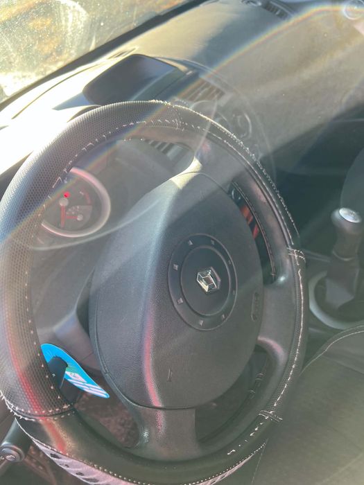renault megane ( impecavel )