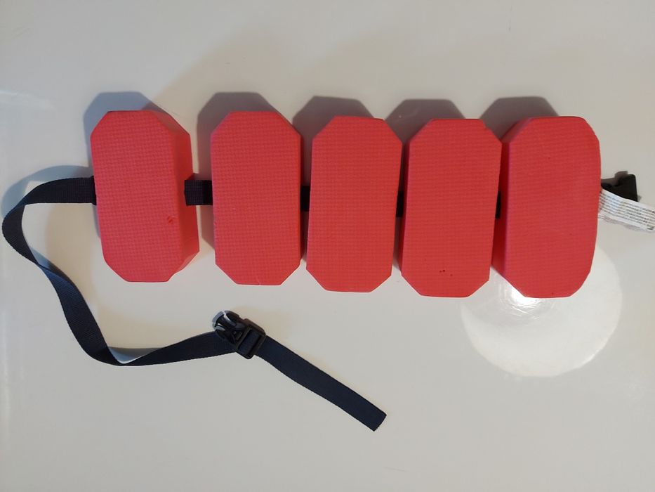 Pas wypornościowy do nauki pływania dla dzieci.