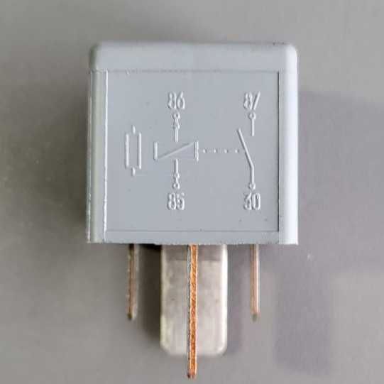 Автомобільне реле DAF xf 106 1679972 24v v23134-j56-x472