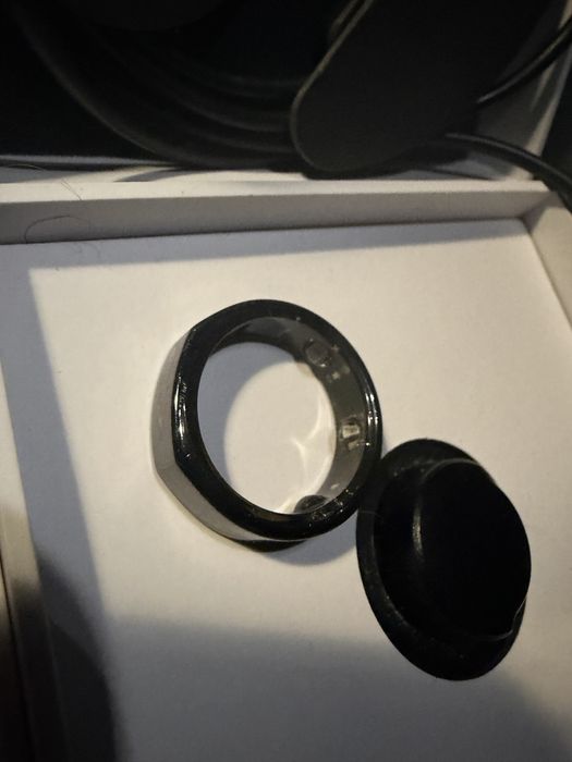 Oura Ring Gen3 – Tamanho 13 – Excelente Funcionamento