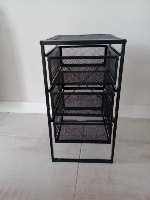 Mesa de apoio metálica preta