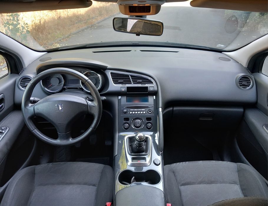 Peugeot 3008 1.6 hdi 2011 — photo 5
