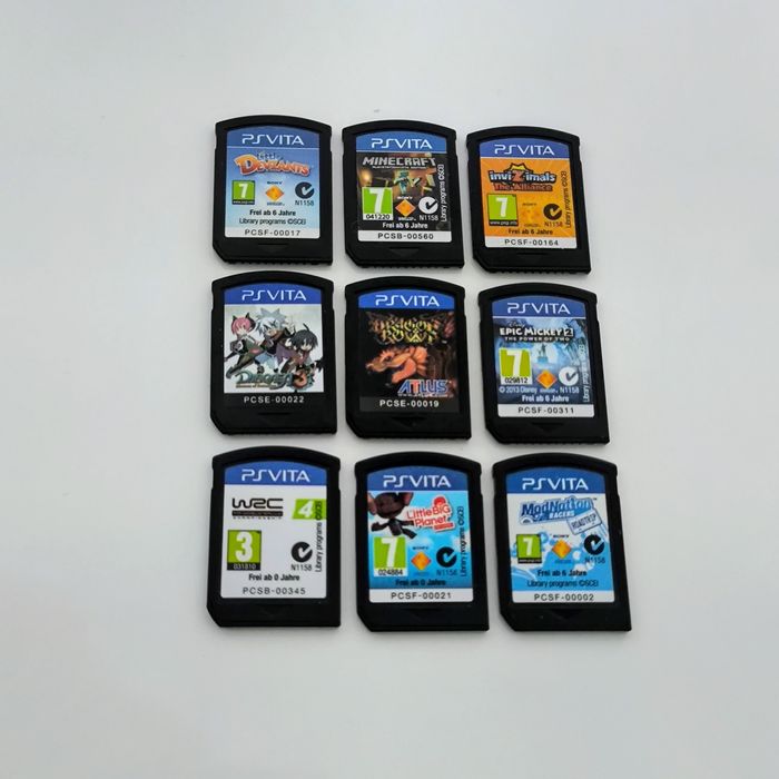 26 Jogos PS Vita + Acessórios