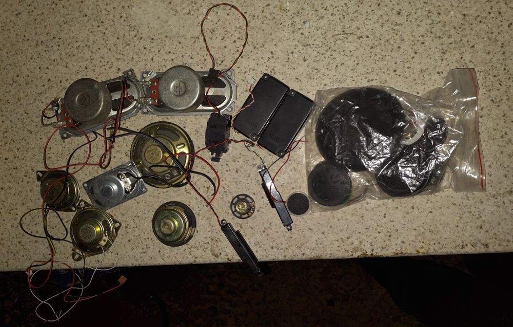 Динаміки різні, динамічні голівки