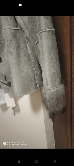 Świetne futerko kożuszek krótki szary