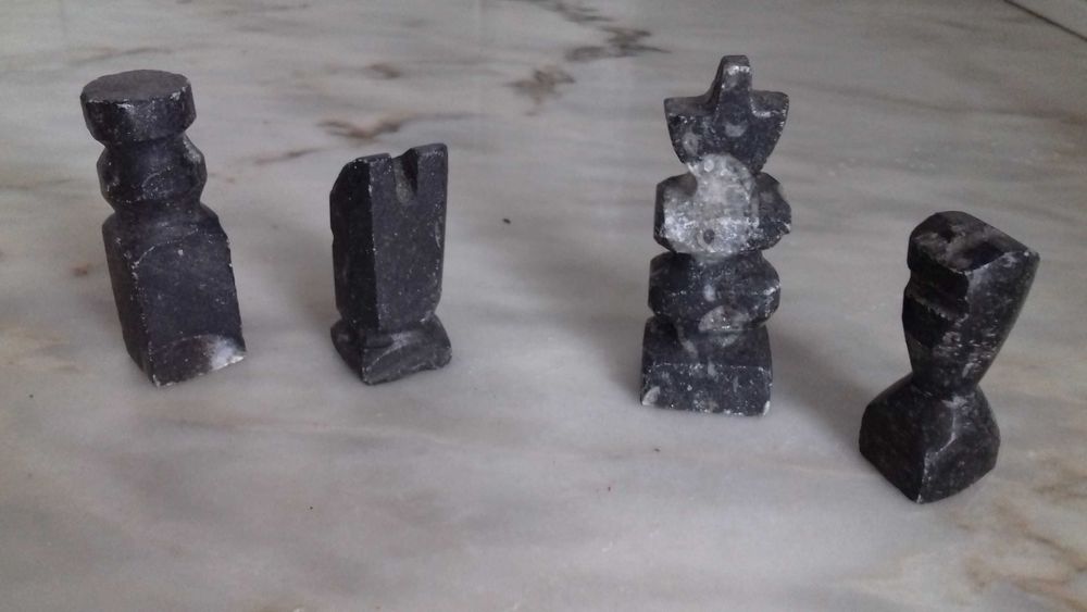 Tabuleiro em Pedra para Jogo de Xadrez e Jogo de Damas