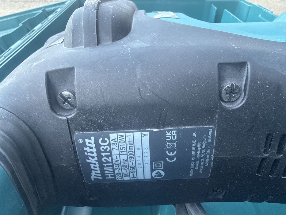 Martelo Makita HM1213C