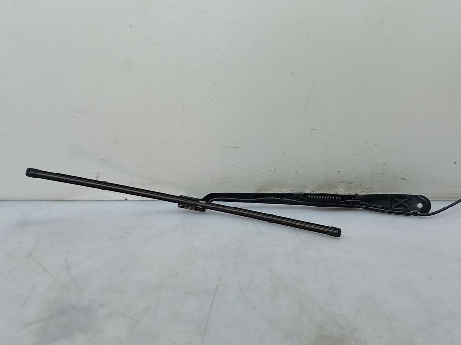 Haste / braço de escova limpa vidros frente esquerda PEUGEOT 508 II