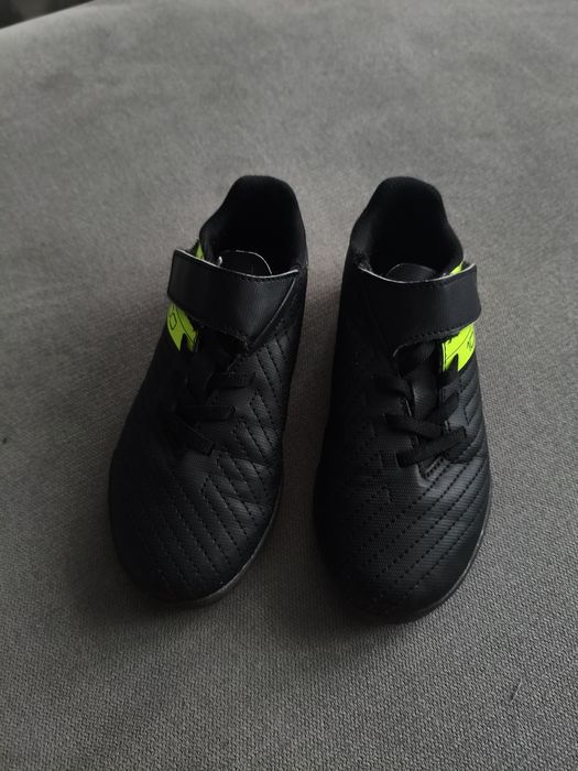 Buty do piłki nożnej dla dzieci Kipsta 100Easy Turfy na rzepy roz 30