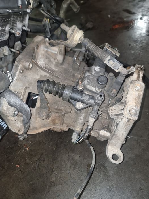 Caixa velocidades Fiat grand punto 1.4 8v