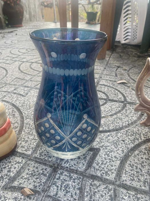 Coisas antigas,quadros cadieiros e vasos