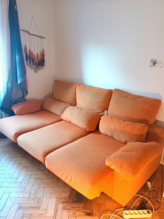 VENDO SOFÁ CAMA LARANJA 3 lugares