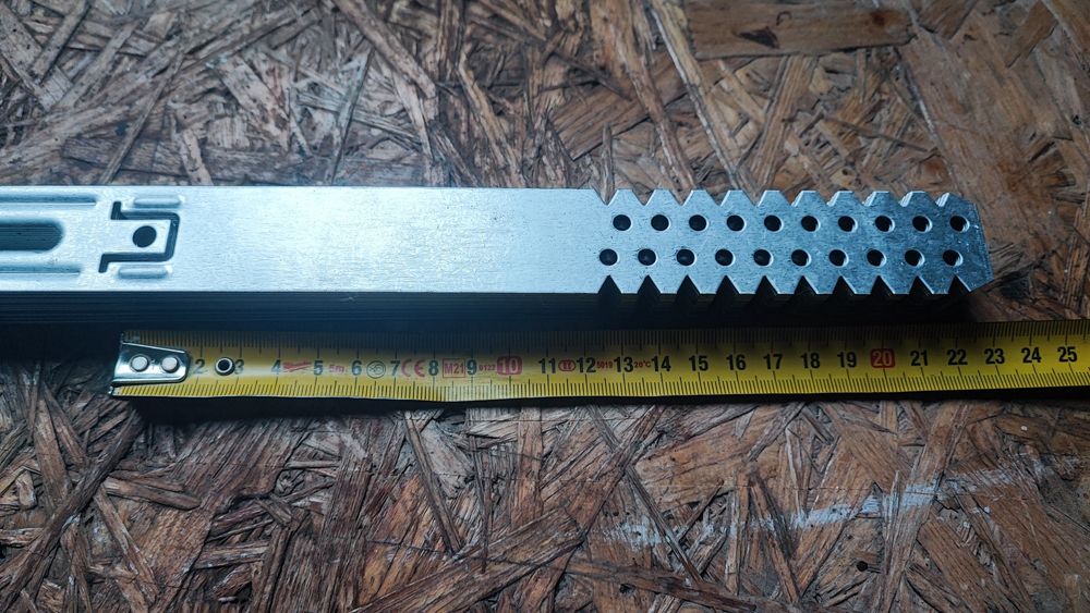 Wieszak płaski ES 60/225 0.8mm 19 szt.