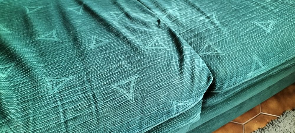 Sofá cama usado em bom estado 2 lugar (para desocupar)