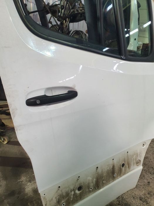 Дверка передня права Mercedes-Benz Sprinter w907 w910 2018+